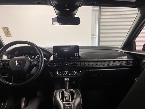 Used 2025 Honda HR-V Sport image 20
