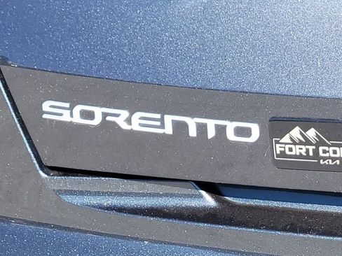Used 2023 Kia Sorento SX image 16