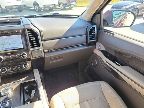Certified 2021 Ford Expedition Max Limited image 31
