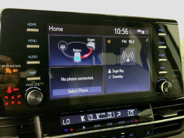 Certified 2024 Toyota Sienna XLE FWD image 16