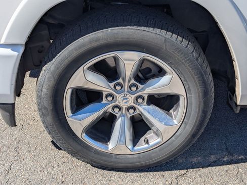 Used 2019 RAM 1500 Limited image 12