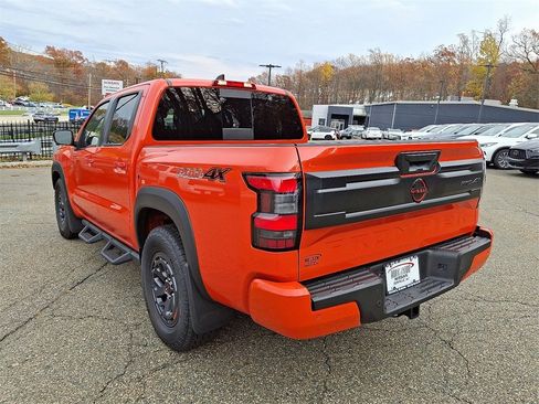 New 2025 Nissan Frontier PRO-4X w/ Pro Premium Package image 3