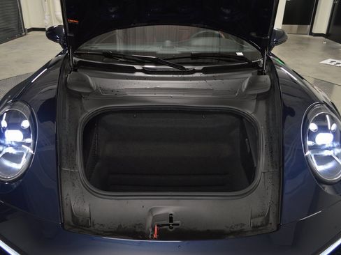 Certified 2021 Porsche 911 Carrera image 38