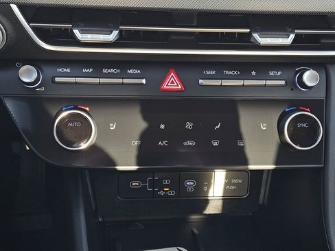 New 2026 Hyundai Sonata SEL AWD/4WD image 18