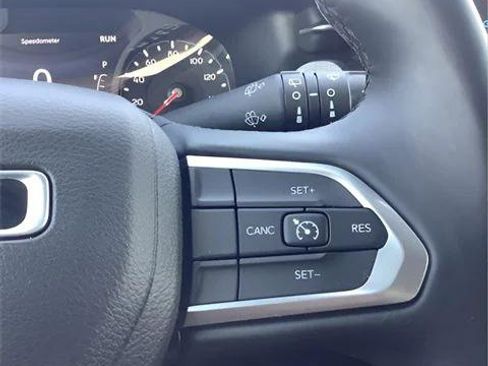 Certified 2022 Jeep Compass Latitude image 24