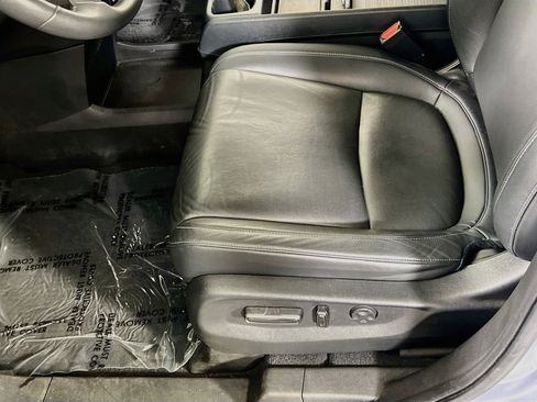 Used 2023 Honda Odyssey Touring image 19