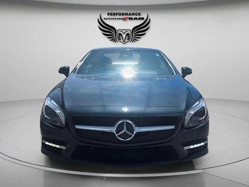 Used 2013 Mercedes-Benz SL 550 image 3