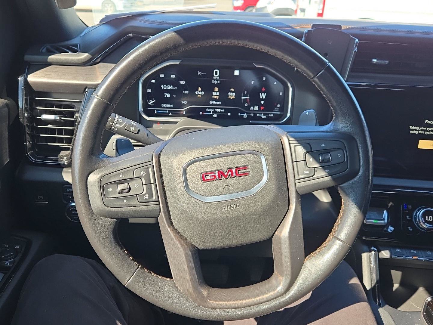 Used 2022 GMC Sierra 1500 AT4 w/ AT4 Premium Package AWD/4WD image 18
