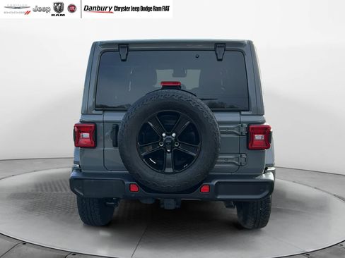 Certified 2022 Jeep Wrangler Unlimited Sahara image 8