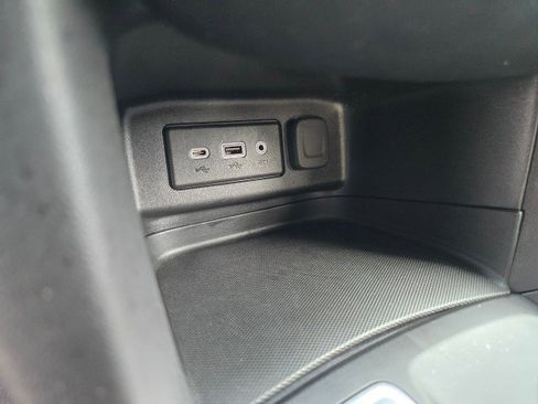 Used 2020 Chevrolet Equinox LT image 33