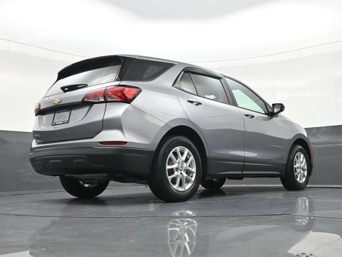 Used 2024 Chevrolet Equinox LS FWD image 27