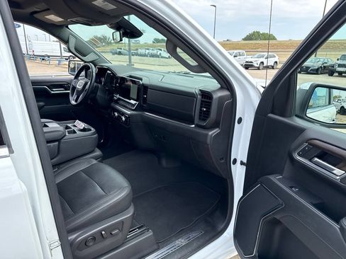 Used 2024 GMC Sierra 1500 SLT RWD image 14