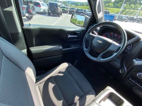 Used 2023 Chevrolet Silverado 1500 Custom AWD/4WD image 23