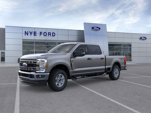 New 2026 Ford F250 XLT image 2