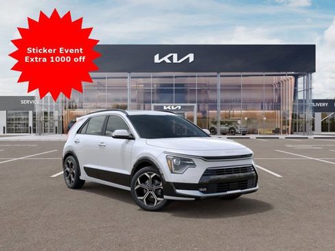 New 2025 Kia Niro EX Touring image 11