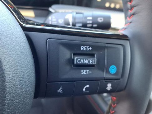 New 2026 Nissan Kicks SR image 23