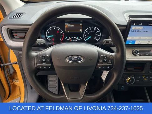 Used 2022 Ford Maverick XLT image 11