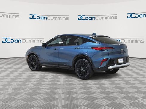 Used 2025 Buick Envista Sport Touring w/ Convenience I Package image 6