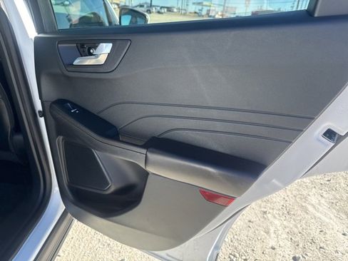 Used 2021 Ford Escape SEL image 24