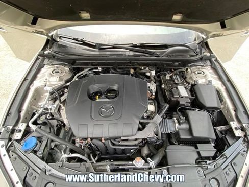 Used 2024 MAZDA MAZDA3 s FWD image 38