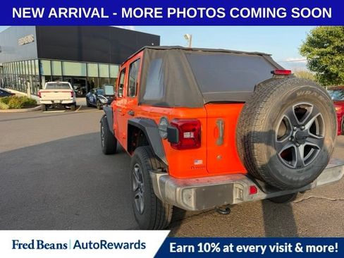 Used 2018 Jeep Wrangler Unlimited Sport S AWD/4WD image 5