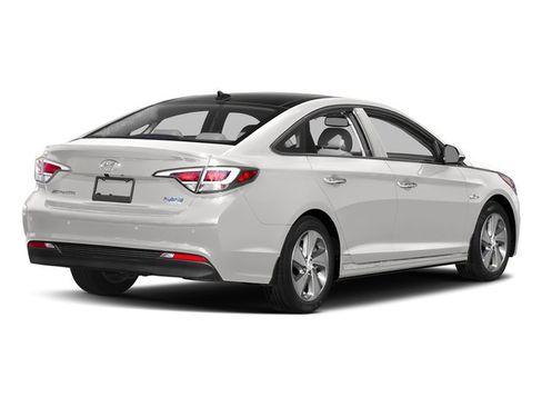 Used 2017 Hyundai Sonata Limited w/ Ultimate Package 02 FWD image 2