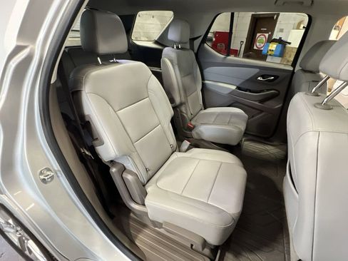 Certified 2020 Chevrolet Traverse Premier image 28