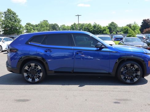 Used 2024 BMW XM AWD/4WD image 4