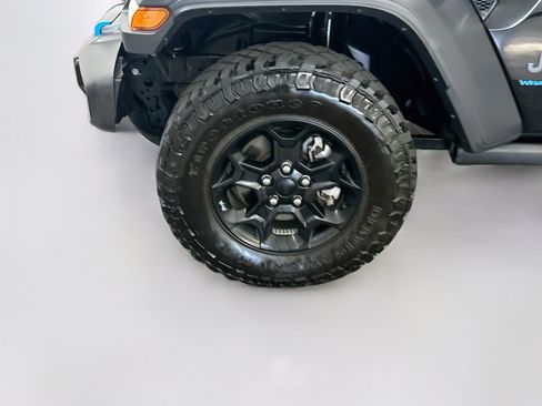 Used 2023 Jeep Wrangler Unlimited w/ Cold Weather Group AWD/4WD image 11