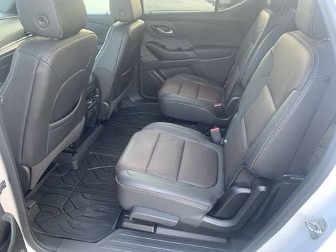 Certified 2022 Chevrolet Traverse High Country image 27
