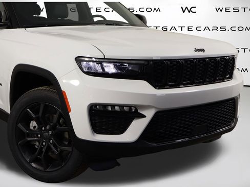 New 2025 Jeep Grand Cherokee Limited image 51