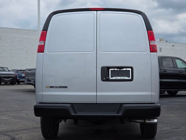 New 2026 Chevrolet Express 2500 w/ Driver Convenience Package RWD image 10
