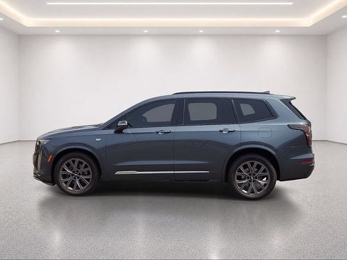Used 2020 Cadillac XT6 Sport AWD/4WD image 3