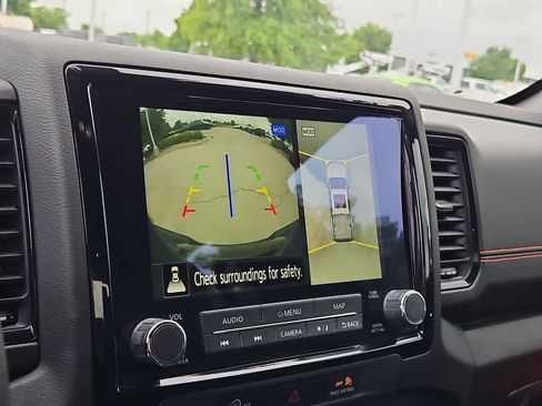 Used 2023 Nissan Frontier Pro-X w/ Pro-X Premium Package RWD image 32