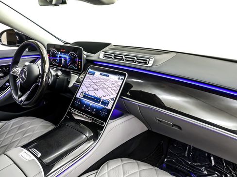 Certified 2022 Mercedes-Benz S 580 4MATIC Sedan image 17