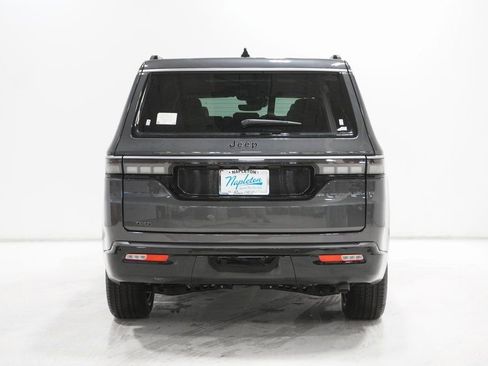 New 2026 Jeep Grand Wagoneer w/ Premium Group I image 6