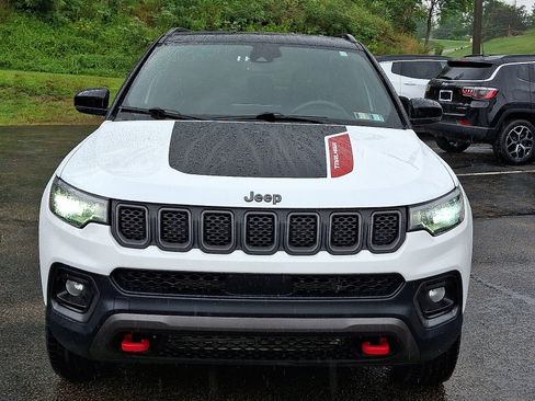 Certified 2024 Jeep Compass Trailhawk AWD/4WD image 2