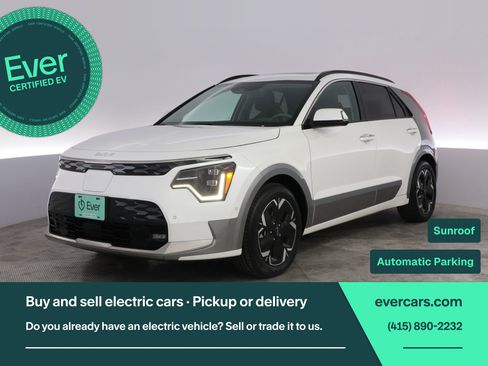 Used 2023 Kia Niro Wave FWD image 1