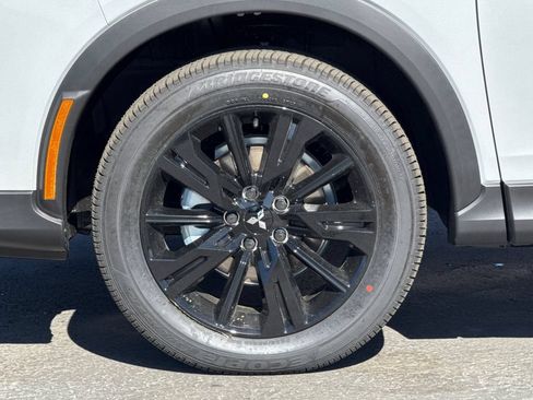 New 2026 Mitsubishi Eclipse Cross AWD image 26