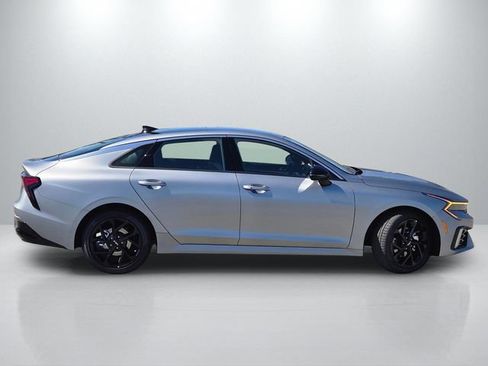 New 2026 Kia K5 GT-Line image 3