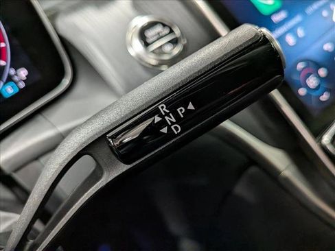 Used 2025 Mercedes-Benz GLC 300 GLC 300 image 15