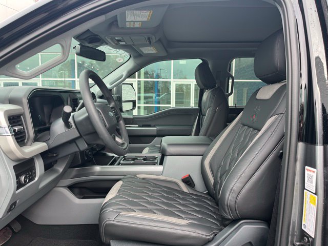 New 2026 Ford F250 XLT w/ XLT Premium Package AWD/4WD image 4