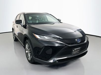 Used 2023 Toyota Venza XLE