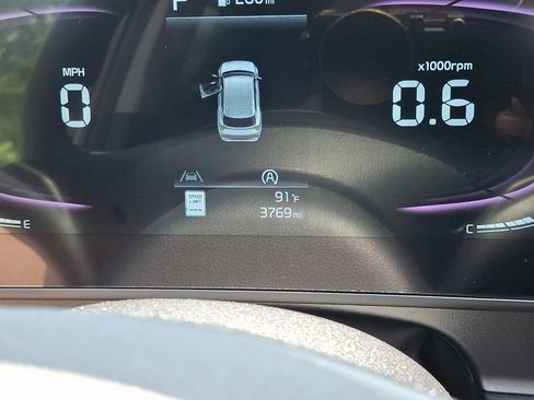 Used 2025 Kia Sportage EX w/ Premium Package AWD/4WD image 20