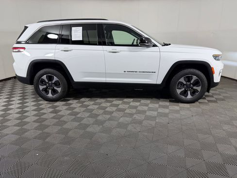 Used 2024 Jeep Grand Cherokee Limited 4xe AWD/4WD image 8