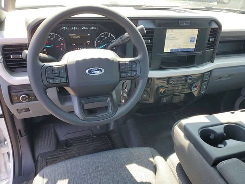 New 2026 Ford F250 XL w/ FX4 Off-Road Package AWD/4WD image 23