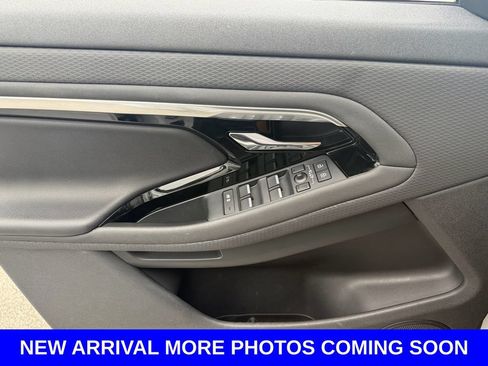 Used 2023 Land Rover Range Rover Evoque R-Dynamic S AWD/4WD image 36