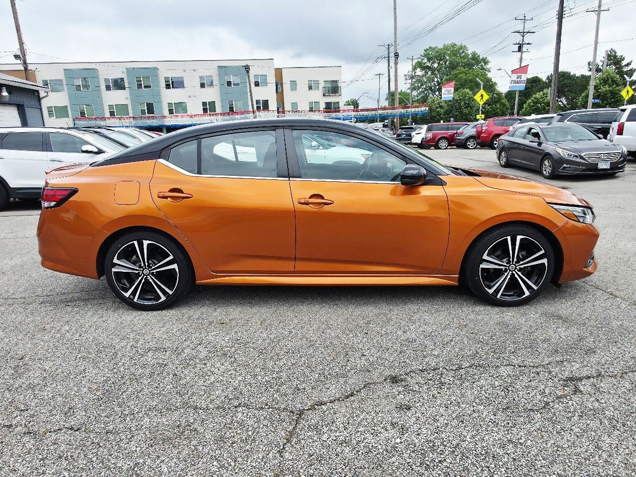 Used 2021 Nissan Sentra SR FWD image 4