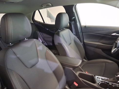 Used 2025 Buick Encore GX Preferred w/ Comfort Package AWD/4WD image 13