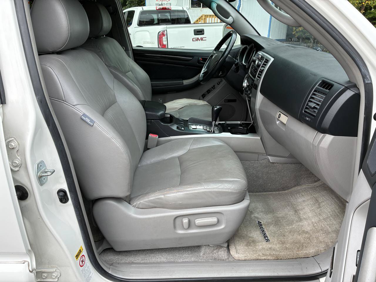 Used 2007 Toyota 4Runner Limited AWD/4WD image 17